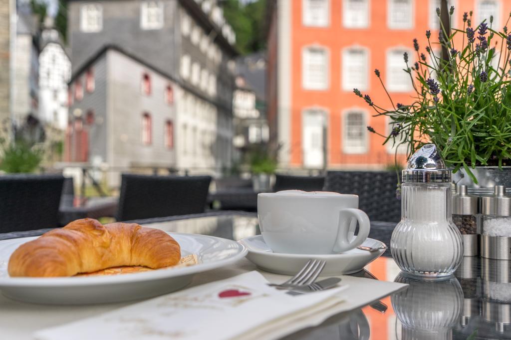 Horchem Hotel-Restaurant-Cafe-Bar مونشاو المظهر الخارجي الصورة